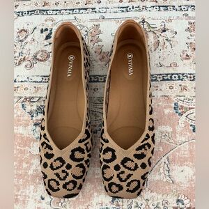Vivaia Square Toe Margot Flats Size 11